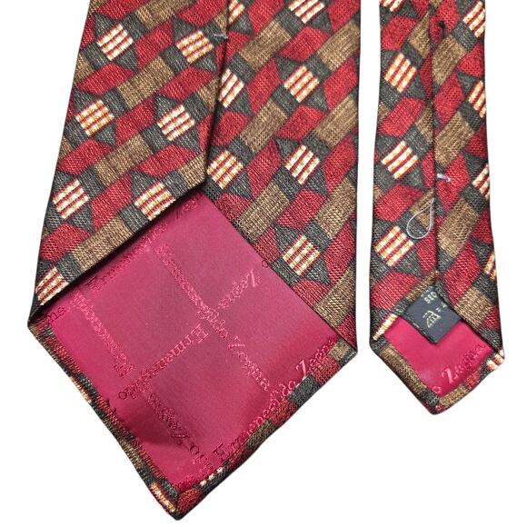ERMENEGILDO ZEGNA Men Tie 100 Silk Red Green Geometric Italy Luxury Modern Style - Picture 8 of 8